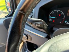 FORD Tourneo Custom 310 L1 Titanium*AHK*Navi*8-Sitzer