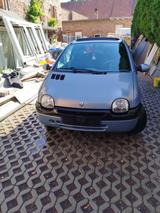 Renault Twingo C06 - Renault Twingo: C06