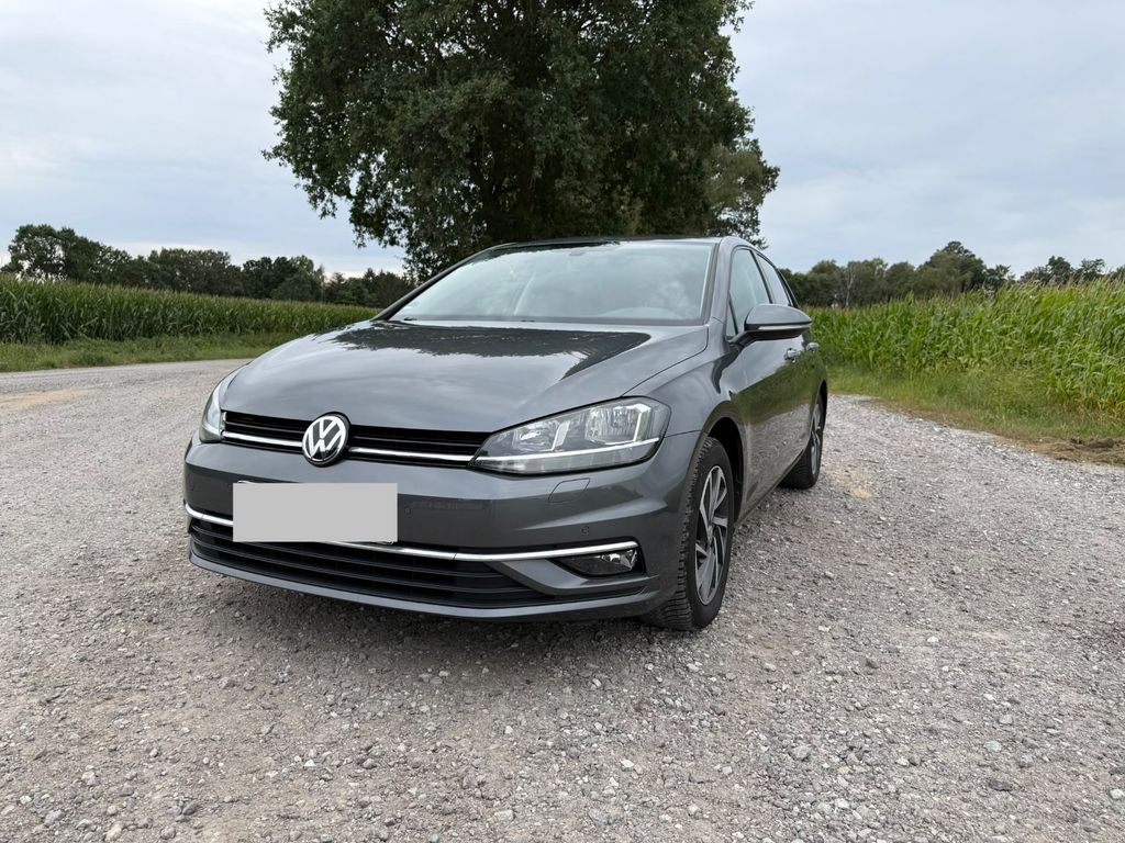 Image of Volkswagen Golf