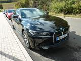 BMW i4 eDrive35 - M-Lederlenkrad - Sportsitze - schwarze BMW i4