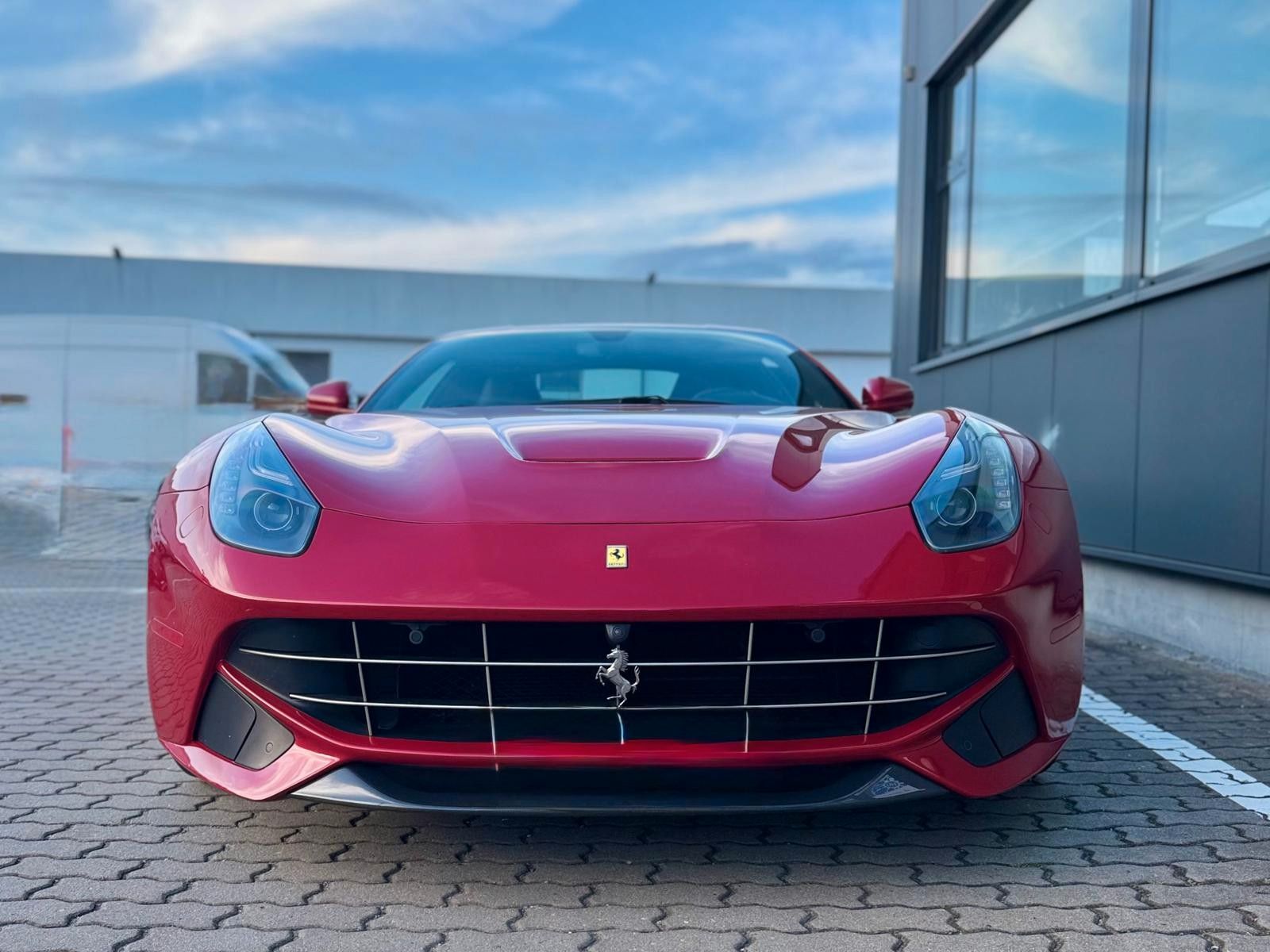 Fahrzeugabbildung Ferrari F12 Berlinetta*Carbon*Lift*Sonderfarbe*Garantie*