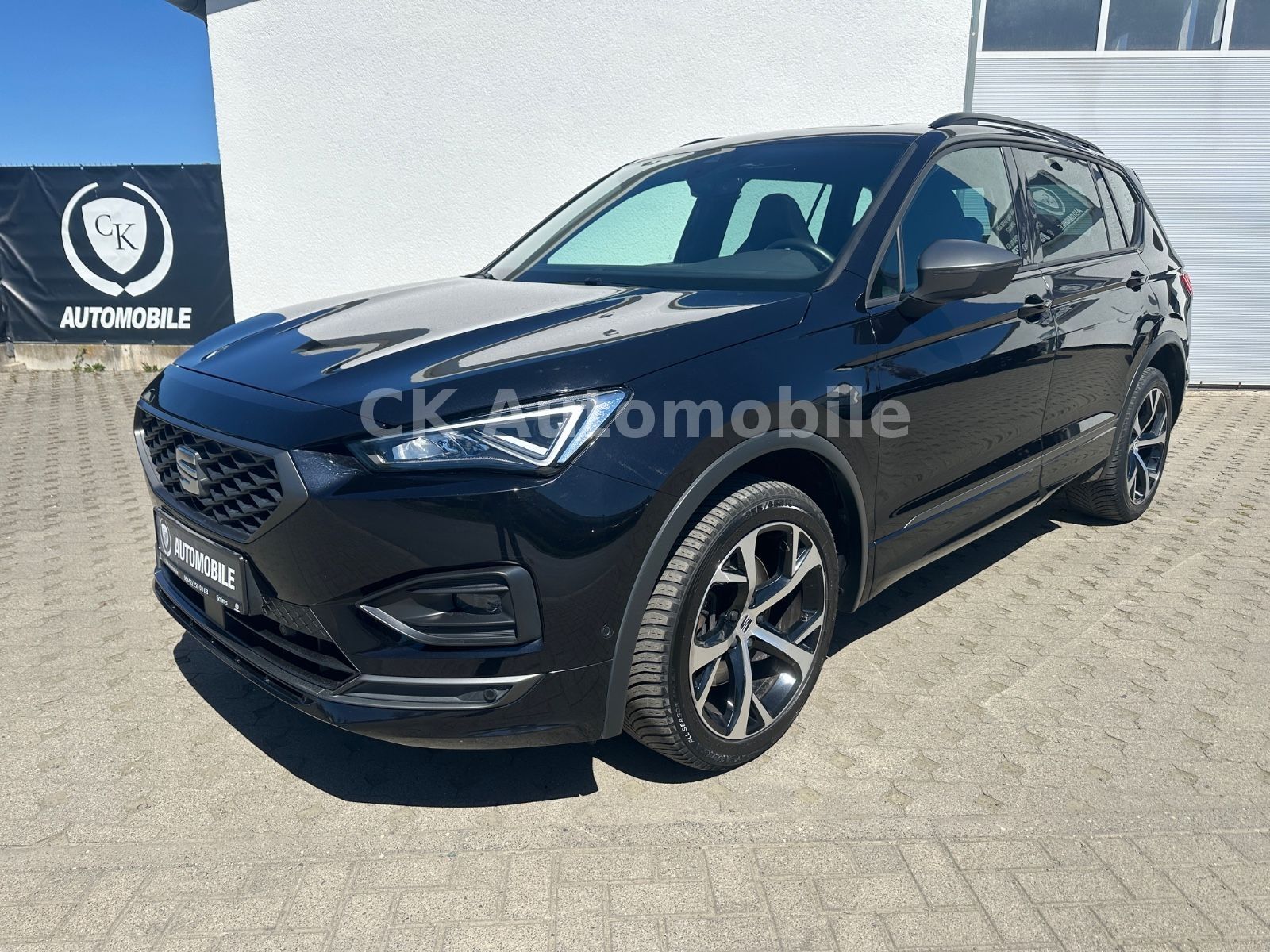 Fahrzeugabbildung SEAT Tarraco FR 4Drive 2.0TDI/Navi/Pano/LED/ACC/AHK