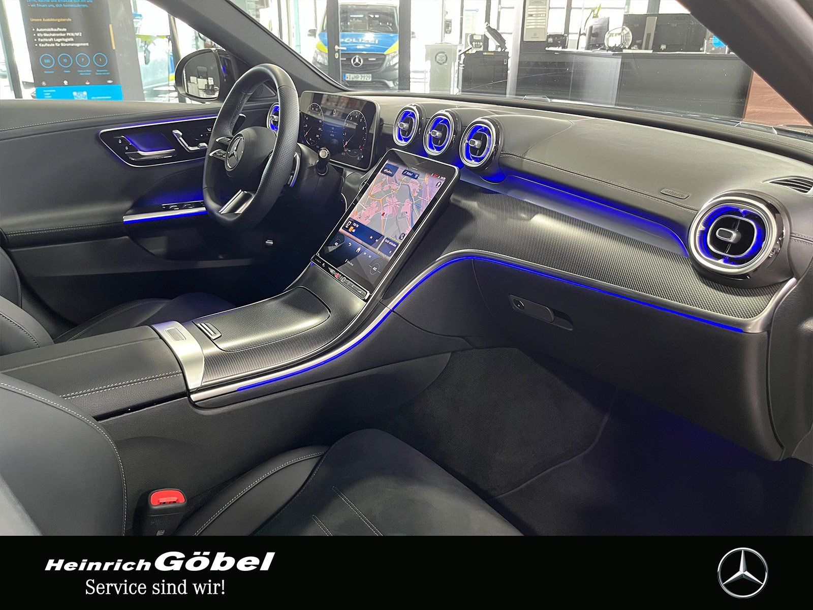 Fahrzeugabbildung Mercedes-Benz C 180 AMG LINE PREMIUM+NIGHTPAKE+19"VIELSPEICHEN