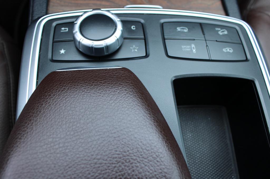 Mercedes-Benz GL 400