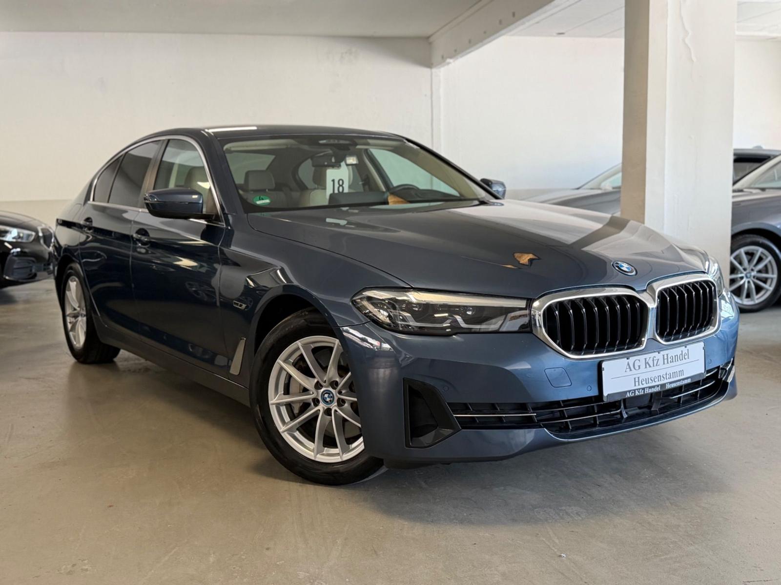BMW 530 e Aut. HUD/CAM/4ZONEN-KLIMA/LED