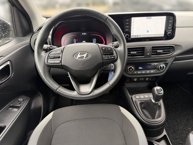 Fahrzeugabbildung Hyundai i10 FL (MY25) 1.0 Benzin Trend, Komfortpaket Nav