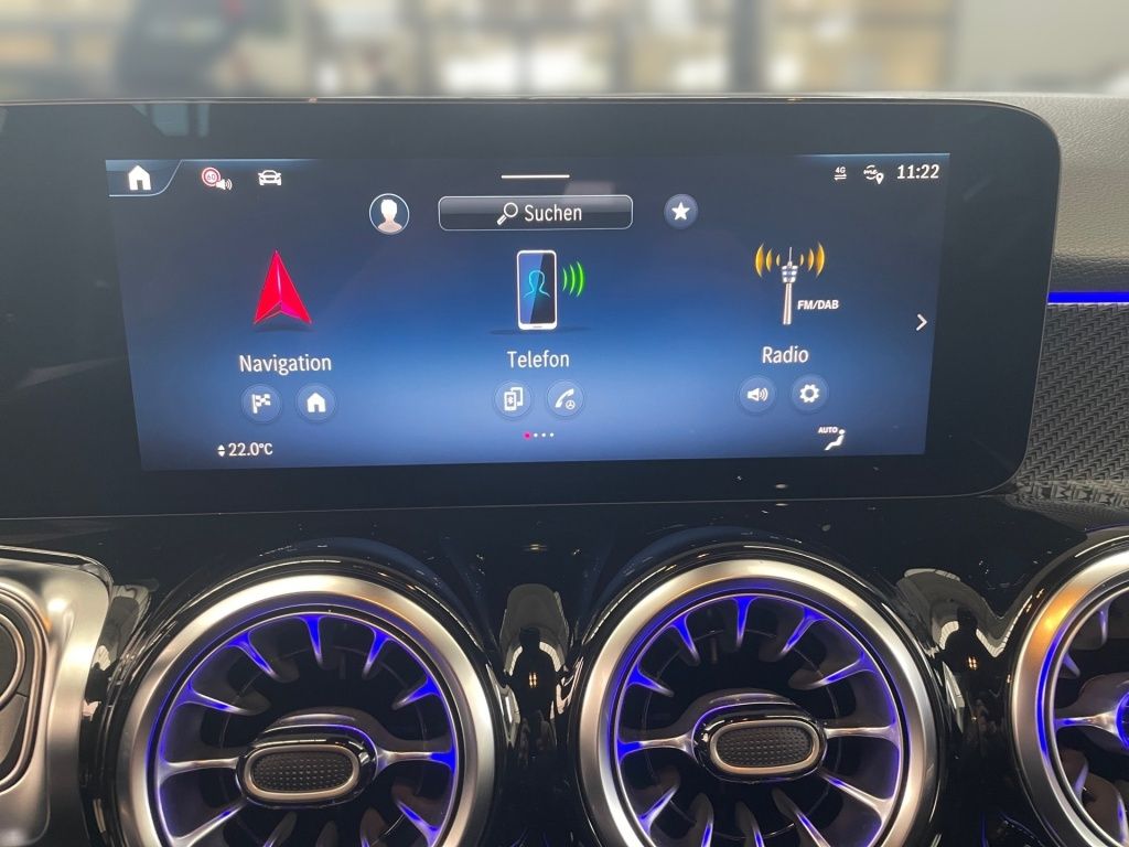 Fahrzeugabbildung Mercedes-Benz GLB 200 d 4MATIC 360 AHK AUT DynLicht Kam. LED