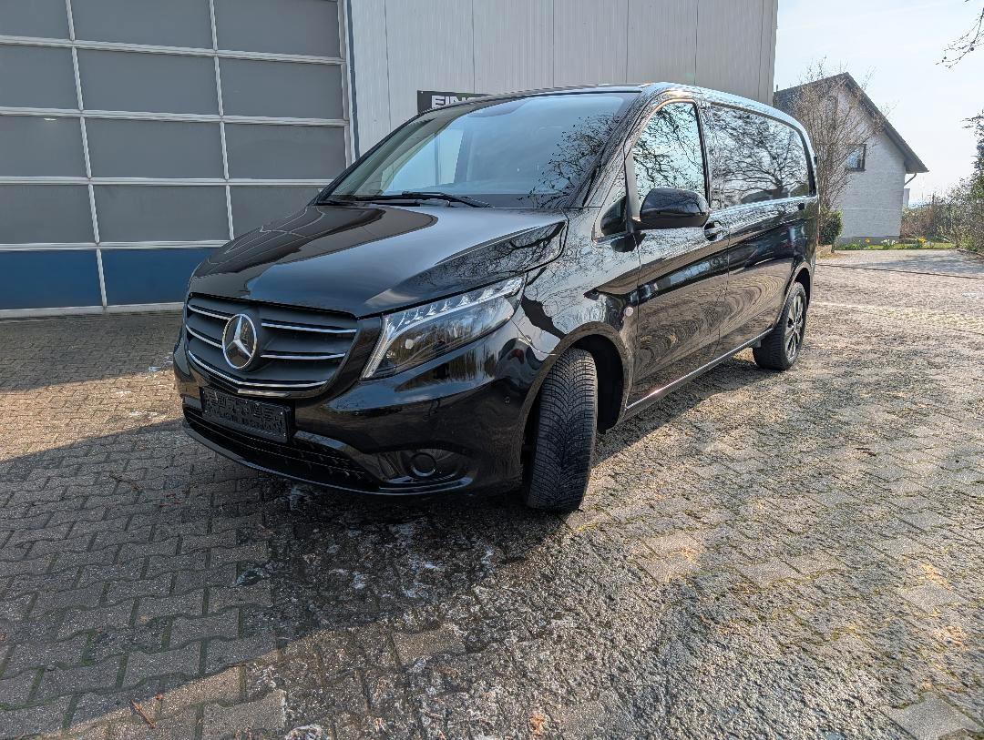 Mercedes-Benz Vito 119 4x4 Led Airmatic Distronic St.Heizung