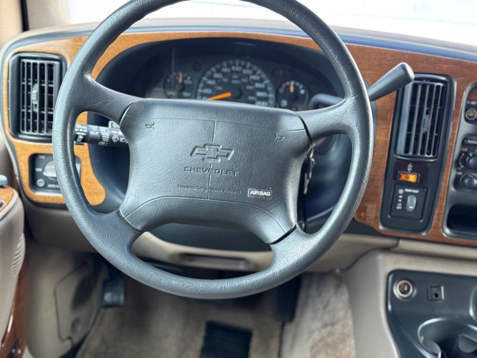 Fahrzeugabbildung Chevrolet Express Chevy Van Transcar 1A deutsches Auto