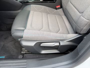 Citroën C4 Plus Allwetter 130 Kam.+LED+SHZ+2xKlima