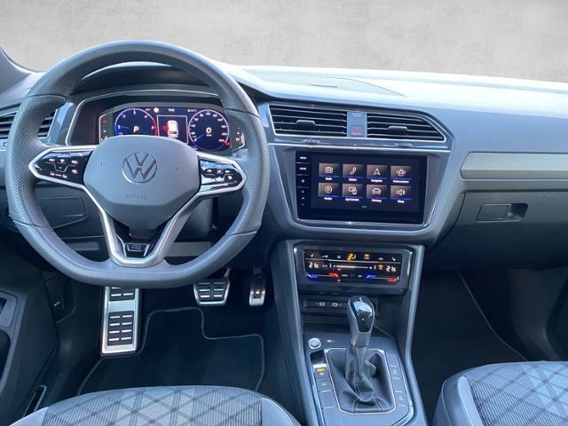 Tiguan R-Line 2.0 TDI DSG AHK*Navi*Kamera