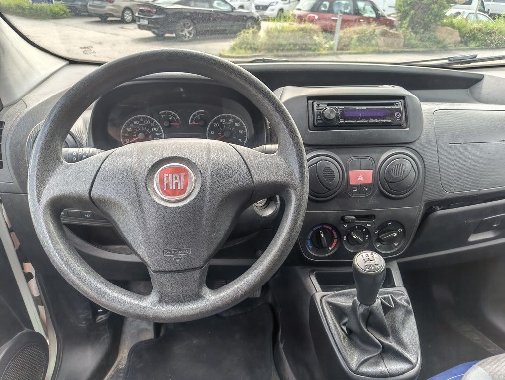 Fahrzeugabbildung Fiat Fiorino SX 1.3 Multijet Schiebetür *UNFALL*