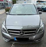 Mercedes-Benz Mercedes B180 Automatic. TÜF 04.2027 - Mercedes-Benz B 180 in Dresden