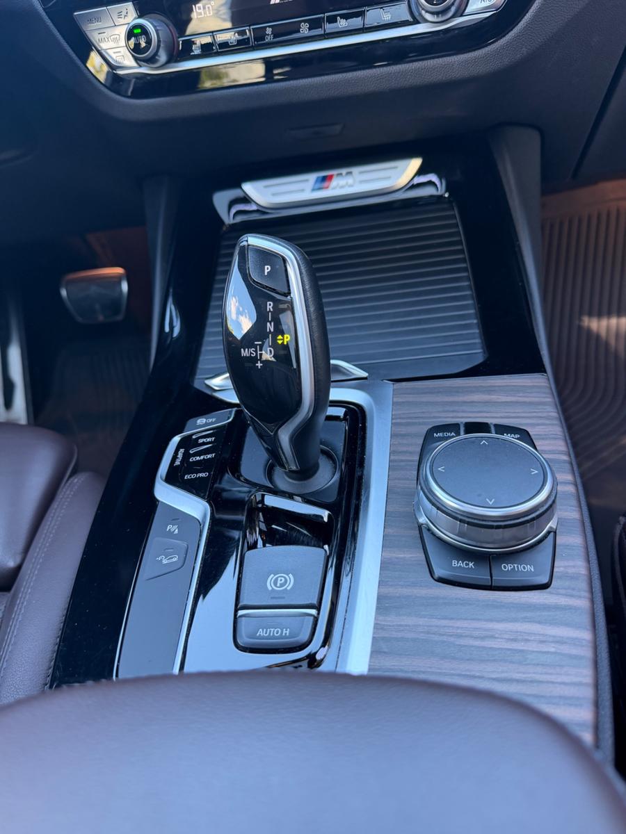 BMW X3 M40 M40d AT -*PANO*STANDHZ*SITZBELÜFTUNG*