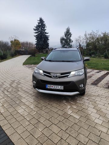 Toyota RAV 4 2,2-l-D-4D 4x4 Edition-S Automatik Edi...