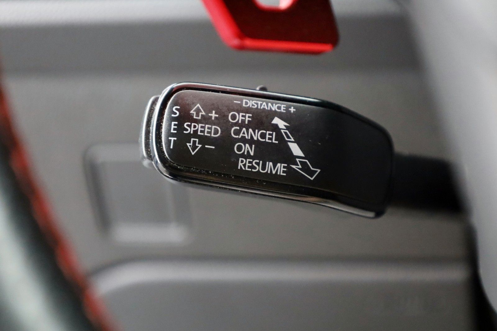 Fahrzeugabbildung SEAT Leon FR T.Leder,Navi,LED,ACC,Apple CarPlay,SD,SH