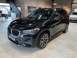BMW X1 xDr.25i Sport Line Kamera LED Leder Navi+ 19" - BMW X1: 25i