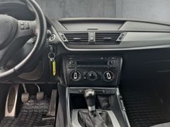 Fahrzeugabbildung X1 sDrive 18 i