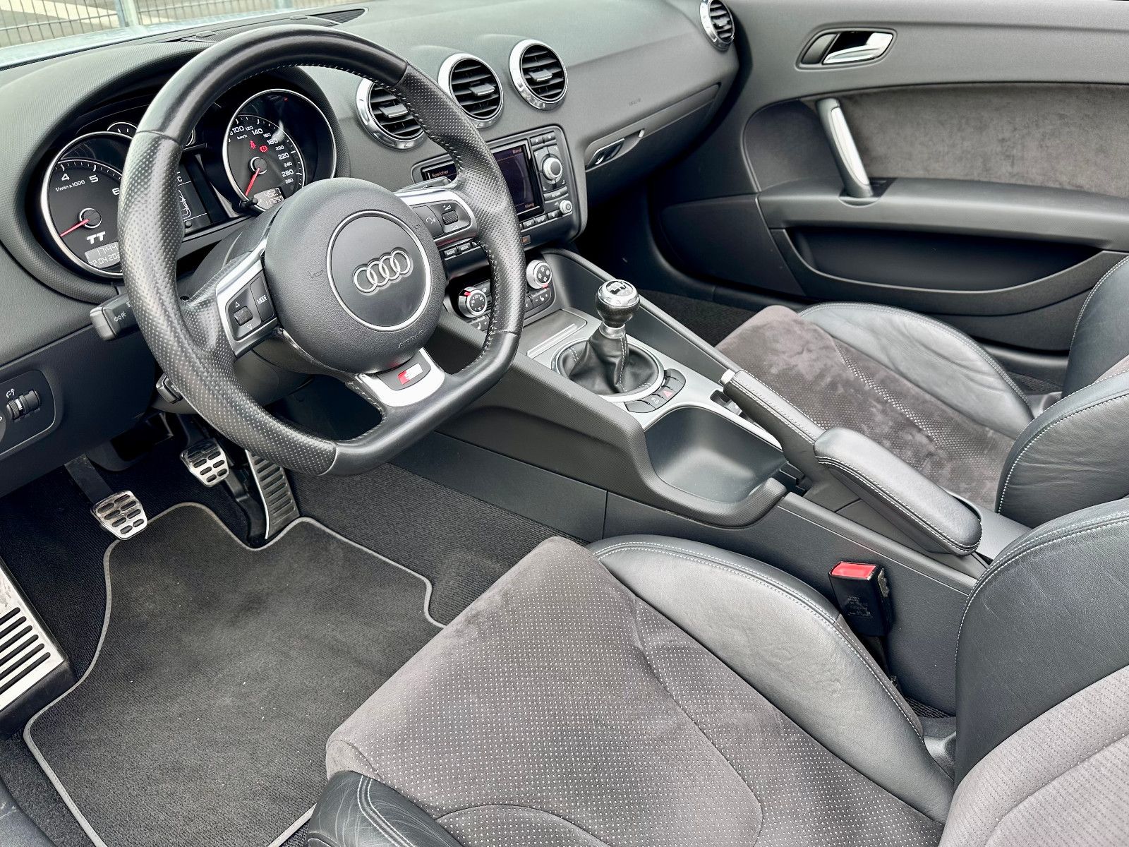 Fahrzeugabbildung Audi TT CABRIO ROADSTER*S LINE COMPETITION PAKET*