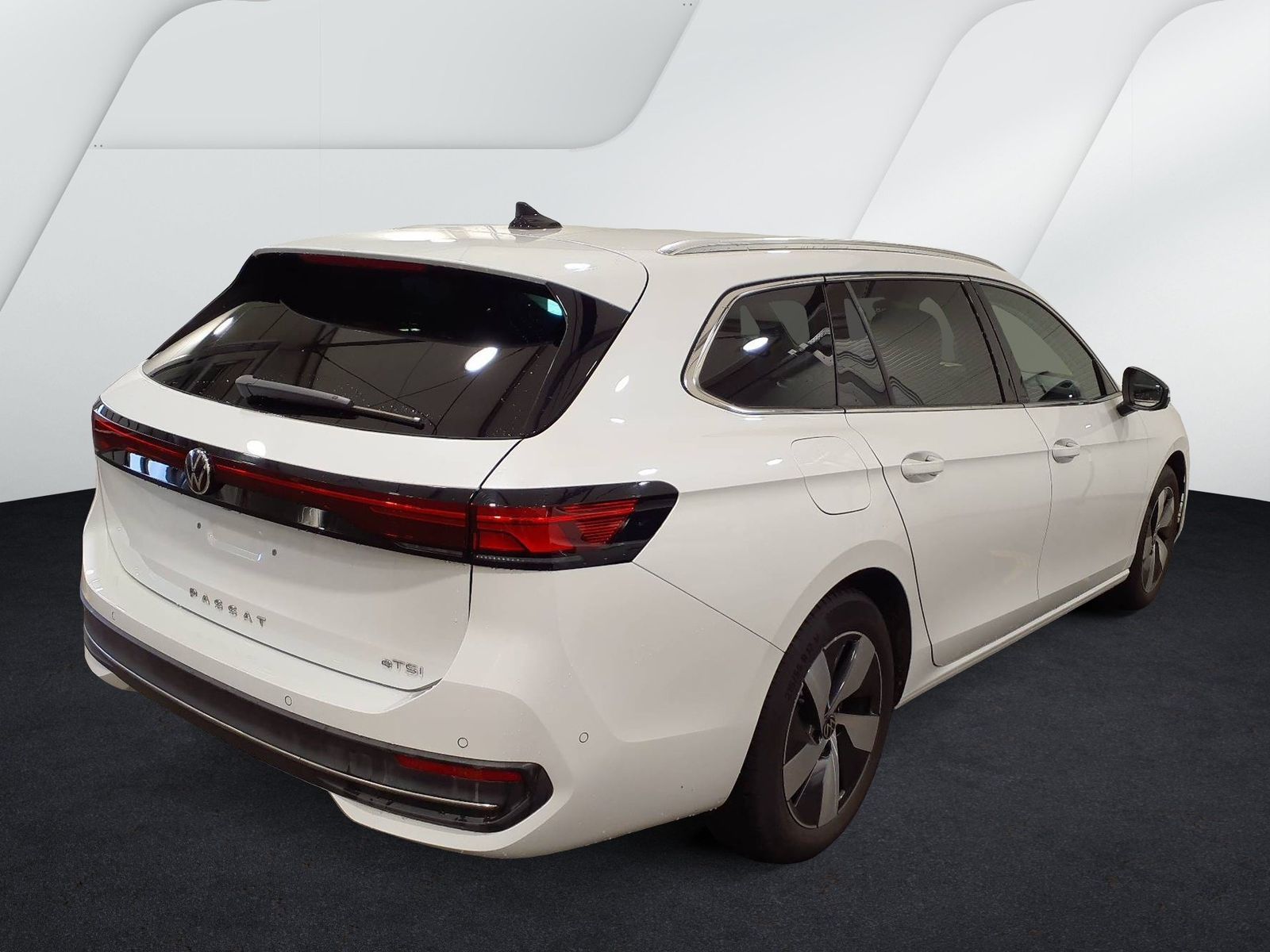 Volkswagen Passat Variant 1.5 eTSI DSG Business CarPlay AHK foto 4