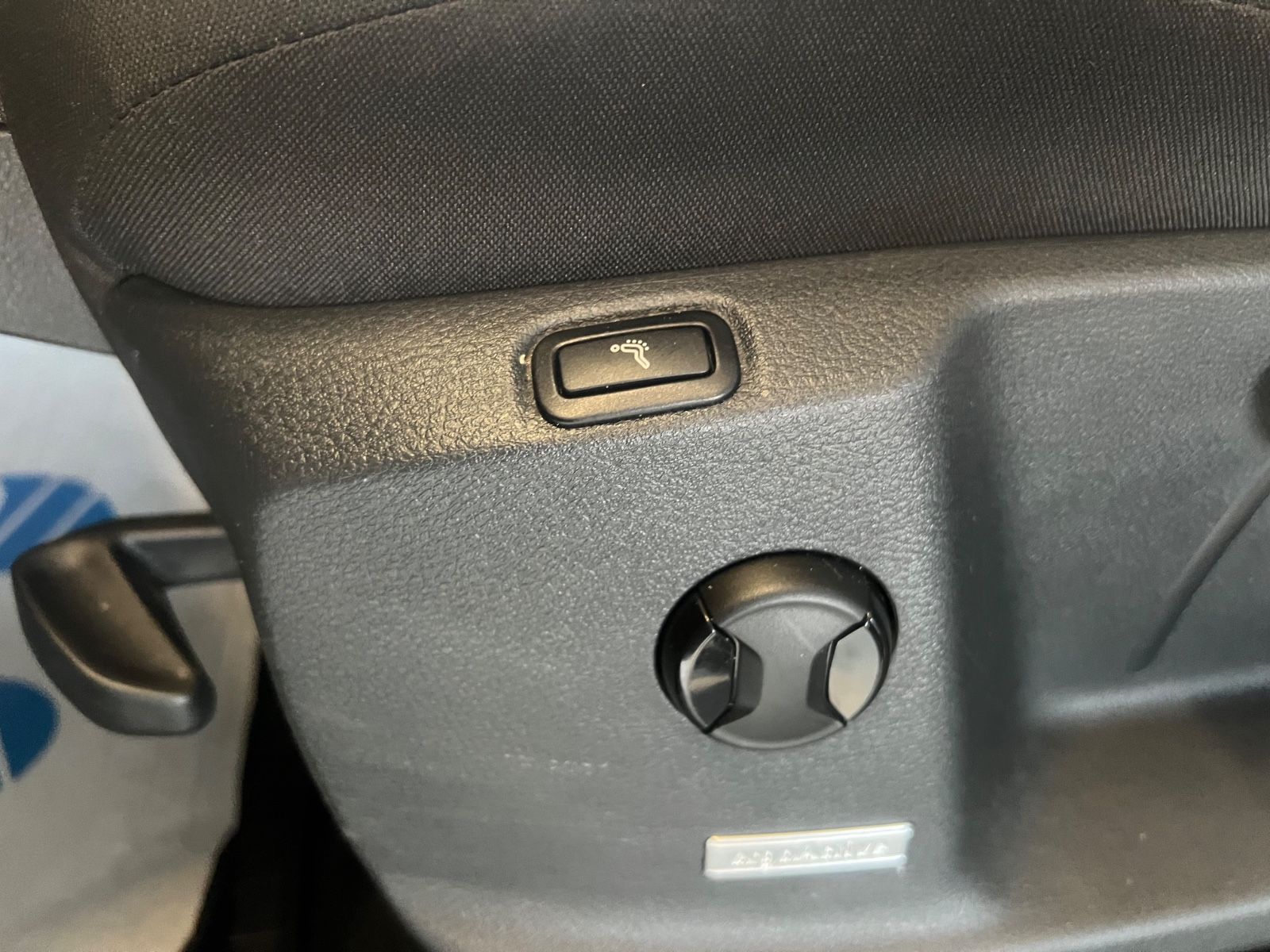 Fahrzeugabbildung Volkswagen Golf Sportsvan 1.4 TSI DSG Highline