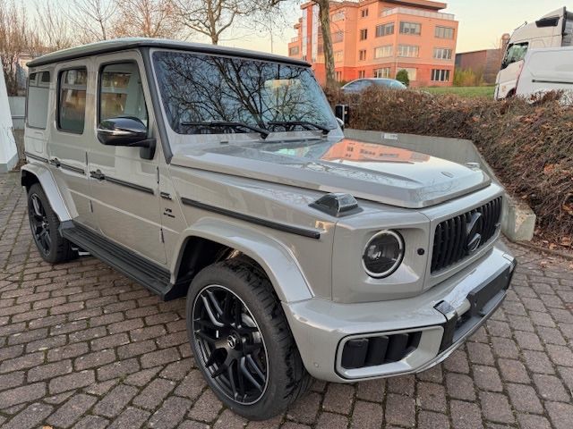 Mercedes-Benz G 63 AMG CARBON INT/EXT ACTIVE RIDE CONTROL MY25