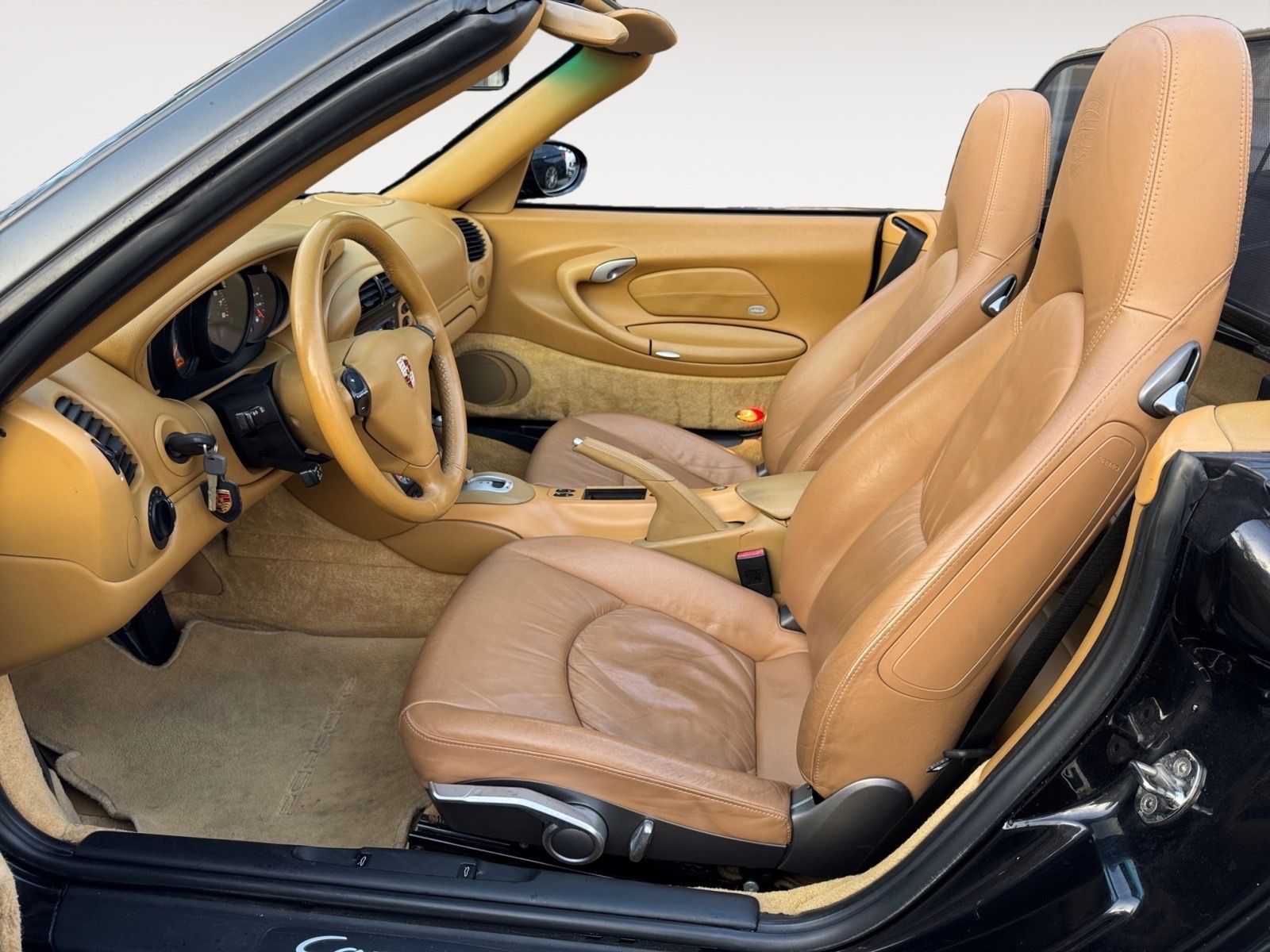 Fahrzeugabbildung Porsche 996 (911)  Carrera Cabrio*2.Hand*SH gepflegt*