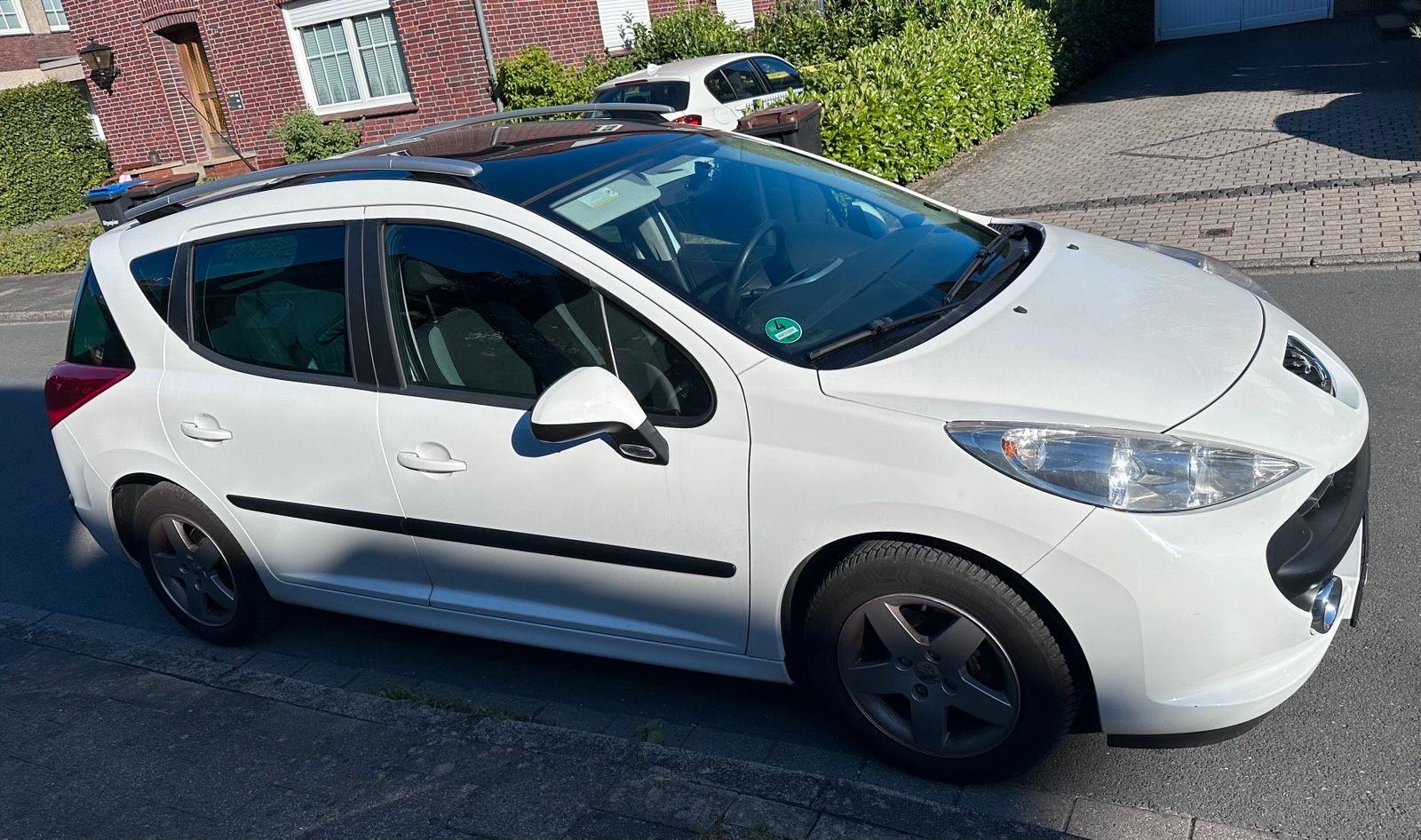 Peugeot 207 2008 — photo 6