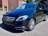Mercedes-Benz B 200 BlueEFFICIENCY - Mercedes-Benz B 200 in Halle
