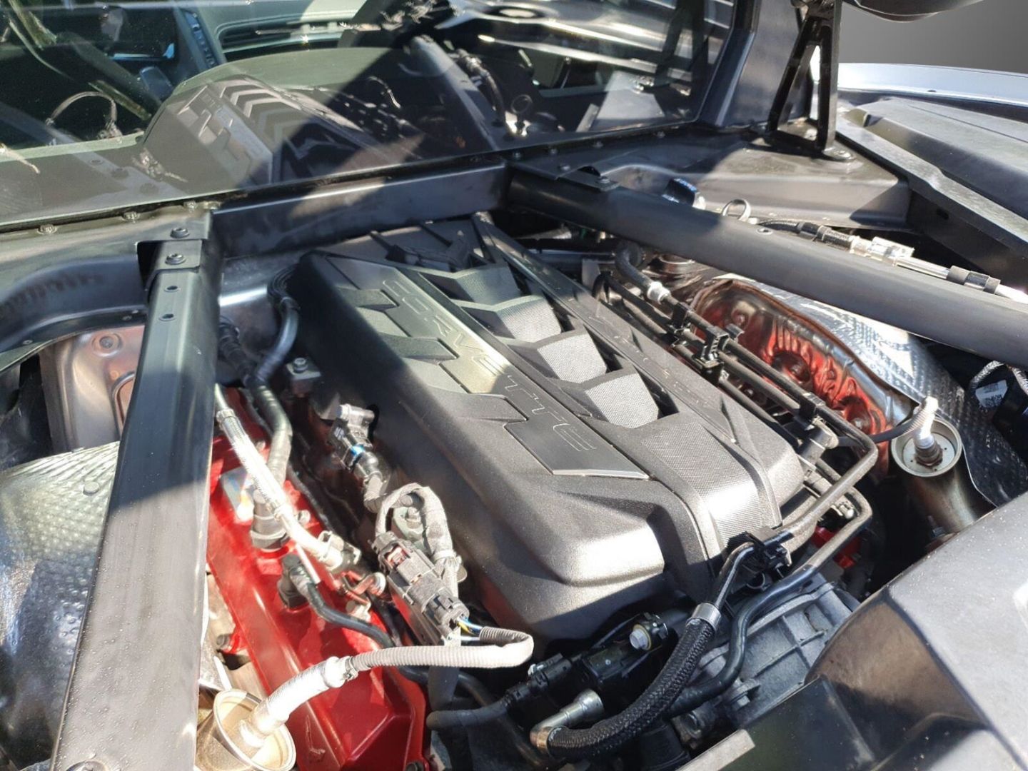 Fahrzeugabbildung Corvette C8 Stingray - 6.2 V8 3LT - VOLL Europamodell