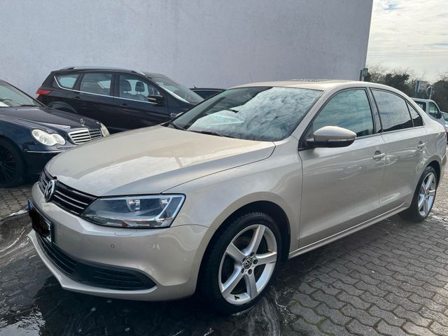 Volkswagen Jetta 1,6 TDI VI Comfortline *Automatik*Euro-5*