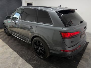 Audi Q7 - 5