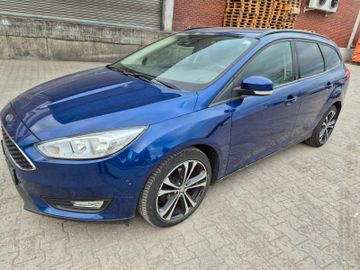 Ford Focus - 2