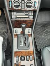 Mercedes-Benz E 220 FINAL EDITION E 220 - Mercedes-Benz E 220 mit Benzin-Antrieb: Cabrio
