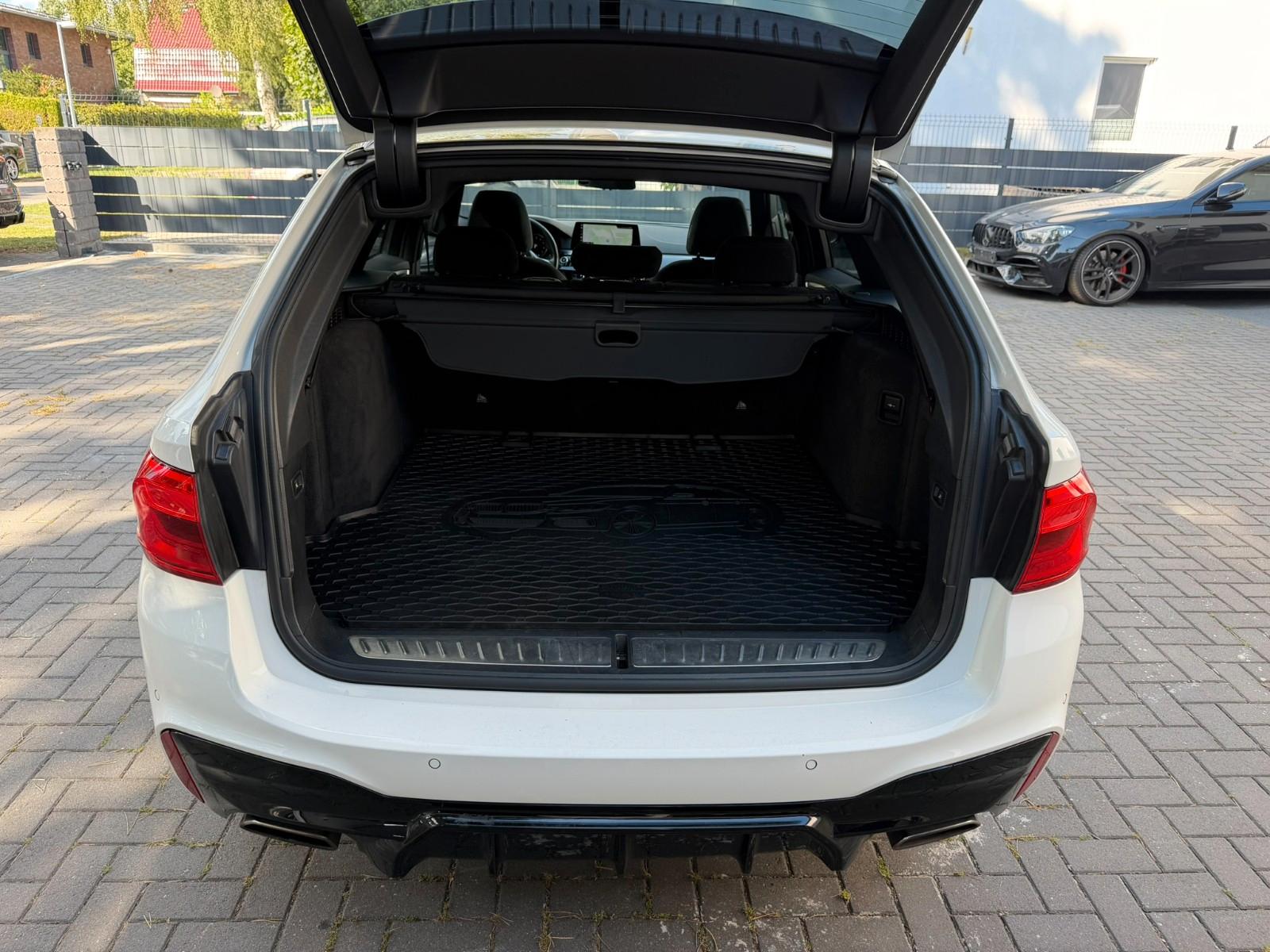 BMW 540 I X M-SPORTPAKET LED PANORAMIQUE DIGITAL COCKPIT 19 | 340 ch | 4X4 | BVA | ASSISTENZPAKET|NAVIPRO