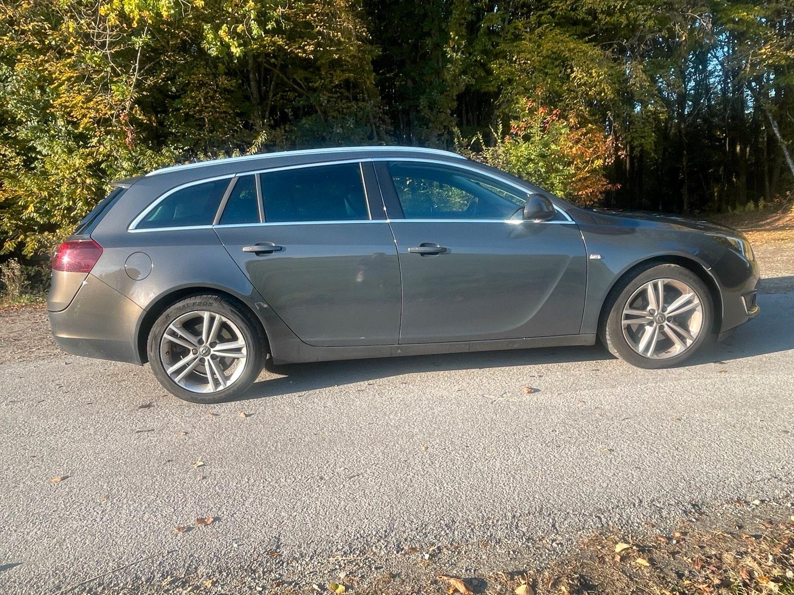 Opel Insignia 2015 — двигун 140 HP (103kW)