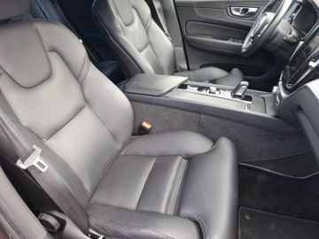 Volvo XC60 - 9