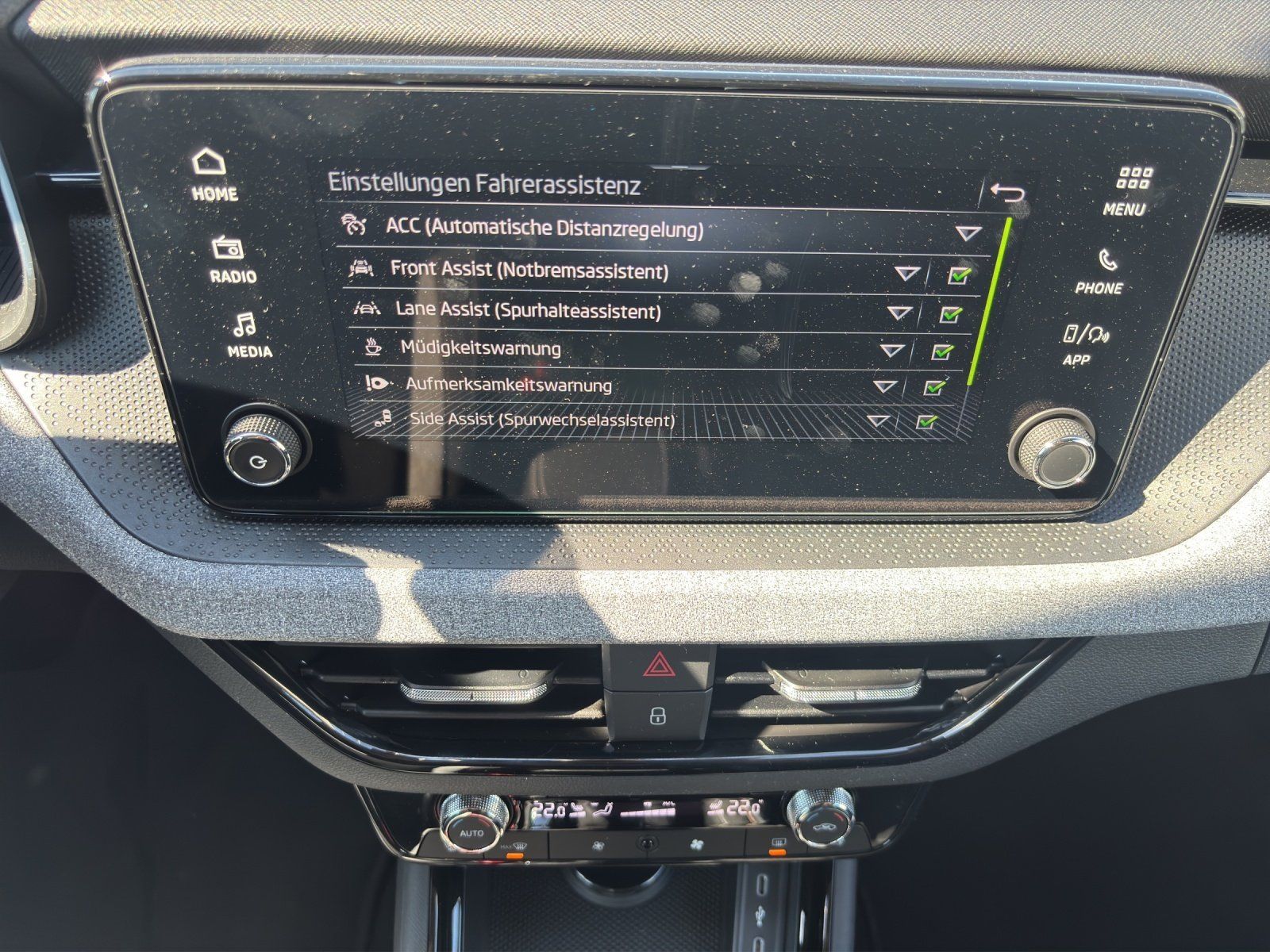 Fahrzeugabbildung SKODA Kamiq Balance 1,0 TSI 85 kW DSG AHK/MATRIX/ACC/