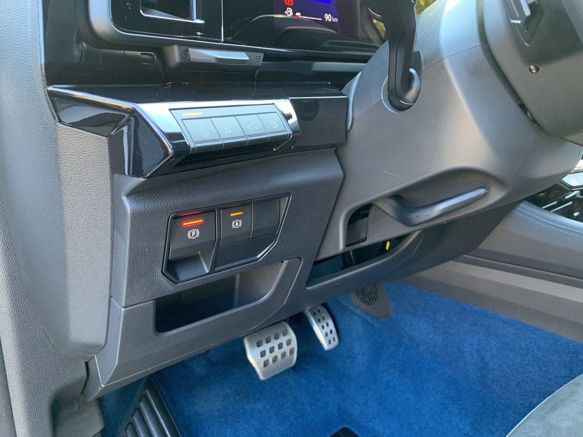 Renault Rafale - Bild 21