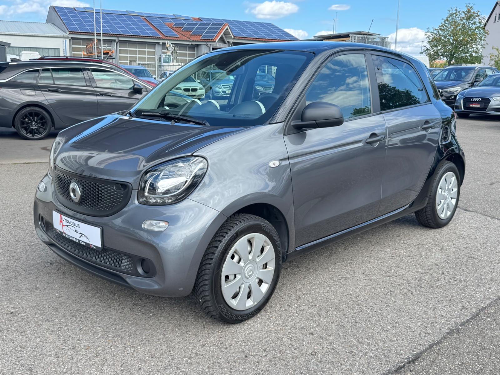 Smart Forfour Basis_KlimAut_Pano_Sitzhz_Tempomat