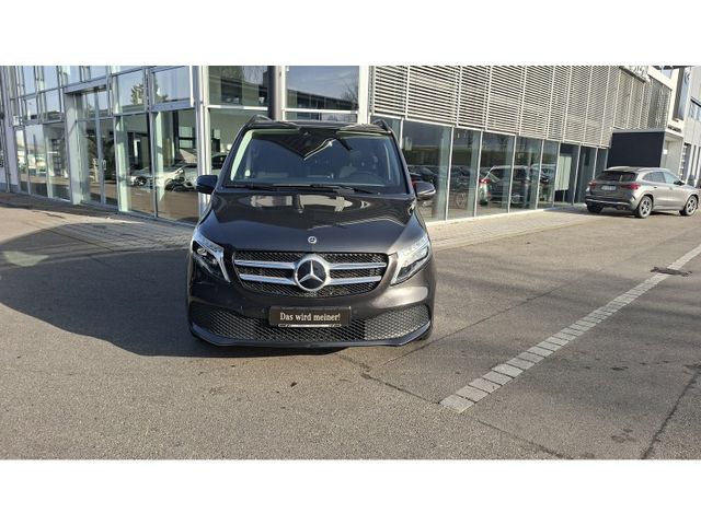 Mercedes-Benz V 220