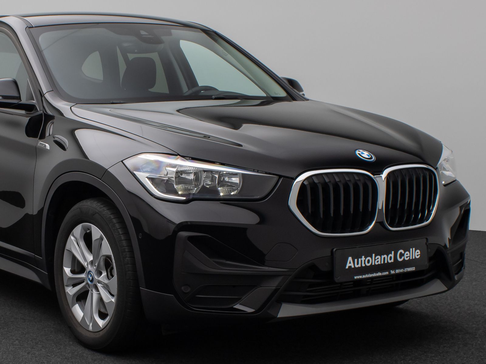 Fahrzeugabbildung BMW X1 xD25e ParkAss DAB Navi Lordos GwschwindigReg