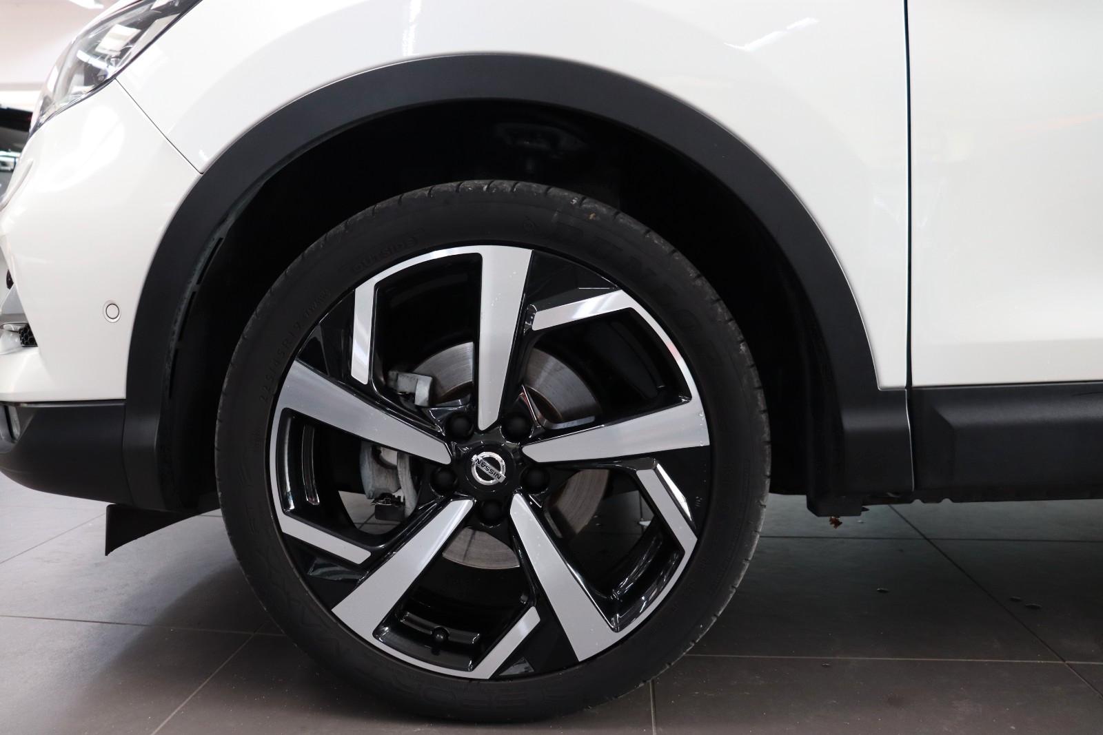 Nissan Qashqai Tekna+ Pano Leder Bose 360 Grad