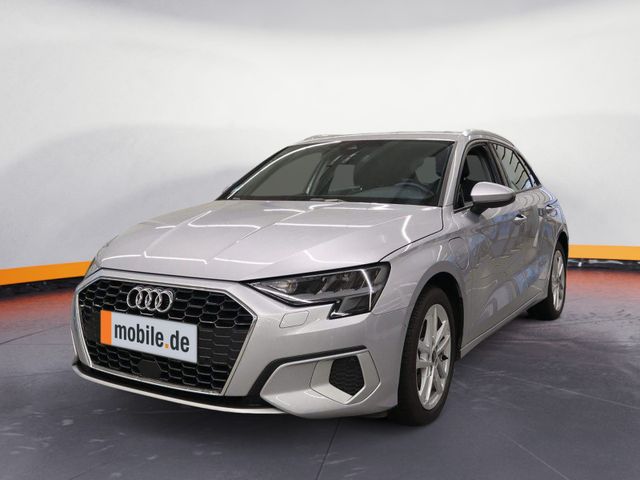 Audi A3 Sportback advanced 40 TFSIe S-tronic / Navi+