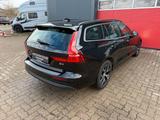 Volvo V60 Kombi Core Kamera Carplay SHZ + LHZ - scheckheftgepflegte Volvo V60