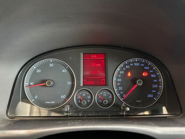 MYAUTOCENTER – Gebraucht- und Jahreswagen mit Werkstattservice in Pfaffenhofen Volkswagen Touran United *Navi*Sitzh*TÜV 0527*