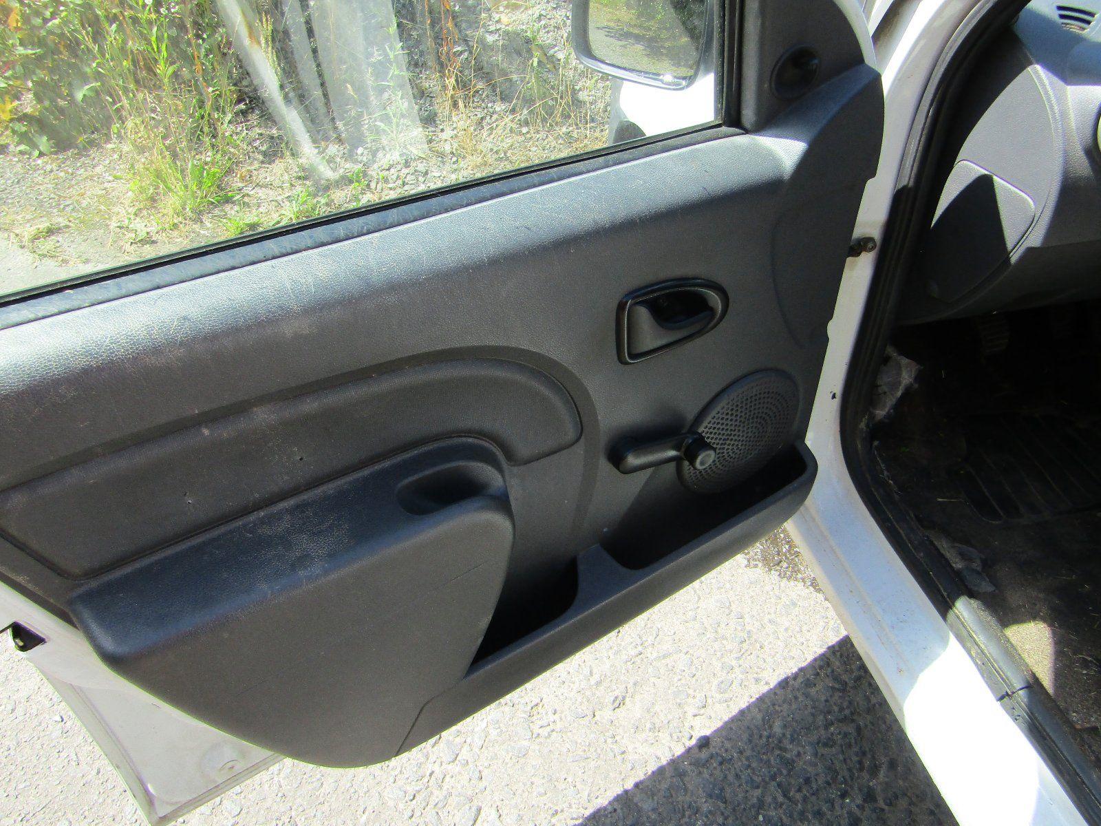 Dacia Logan 2009 — photo 5