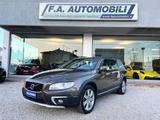 Volvo VOLVO XC70 D4 AWD Geartronic Summum *diesel E6B* - Volvo C70 Kombi Gebrauchtwagen