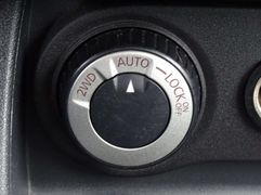 Fahrzeugabbildung Dacia Duster Duster 1.6 16V 4x4 *AHK* KAMERA* 8fach be