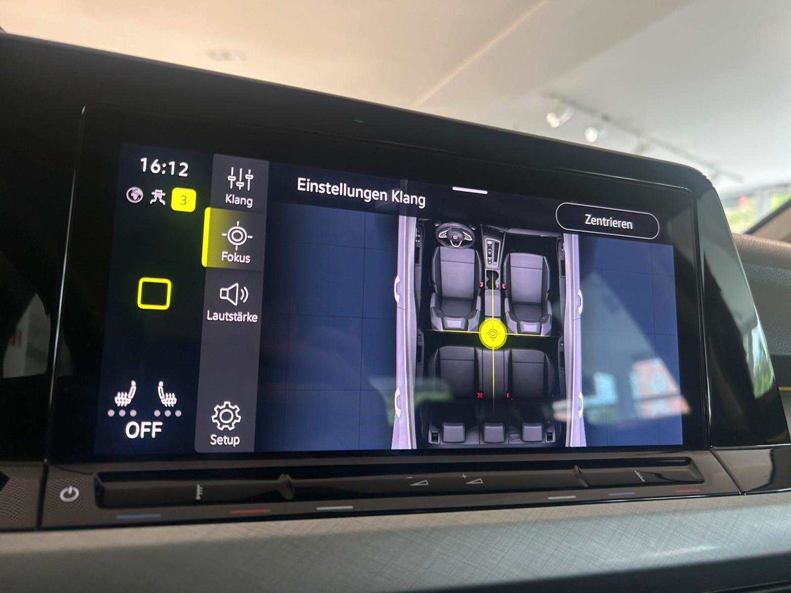 Volkswagen Golf VIII Lim. 1.0 Life SHZ ACC APP LED VIRTUAL, миниатюра 21